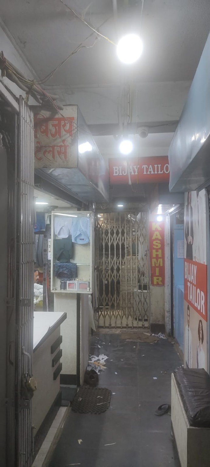 Shop corridor